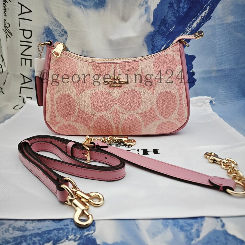 😘😘Coach Teri Shoulder Bag Signature Canvas Powder Pink